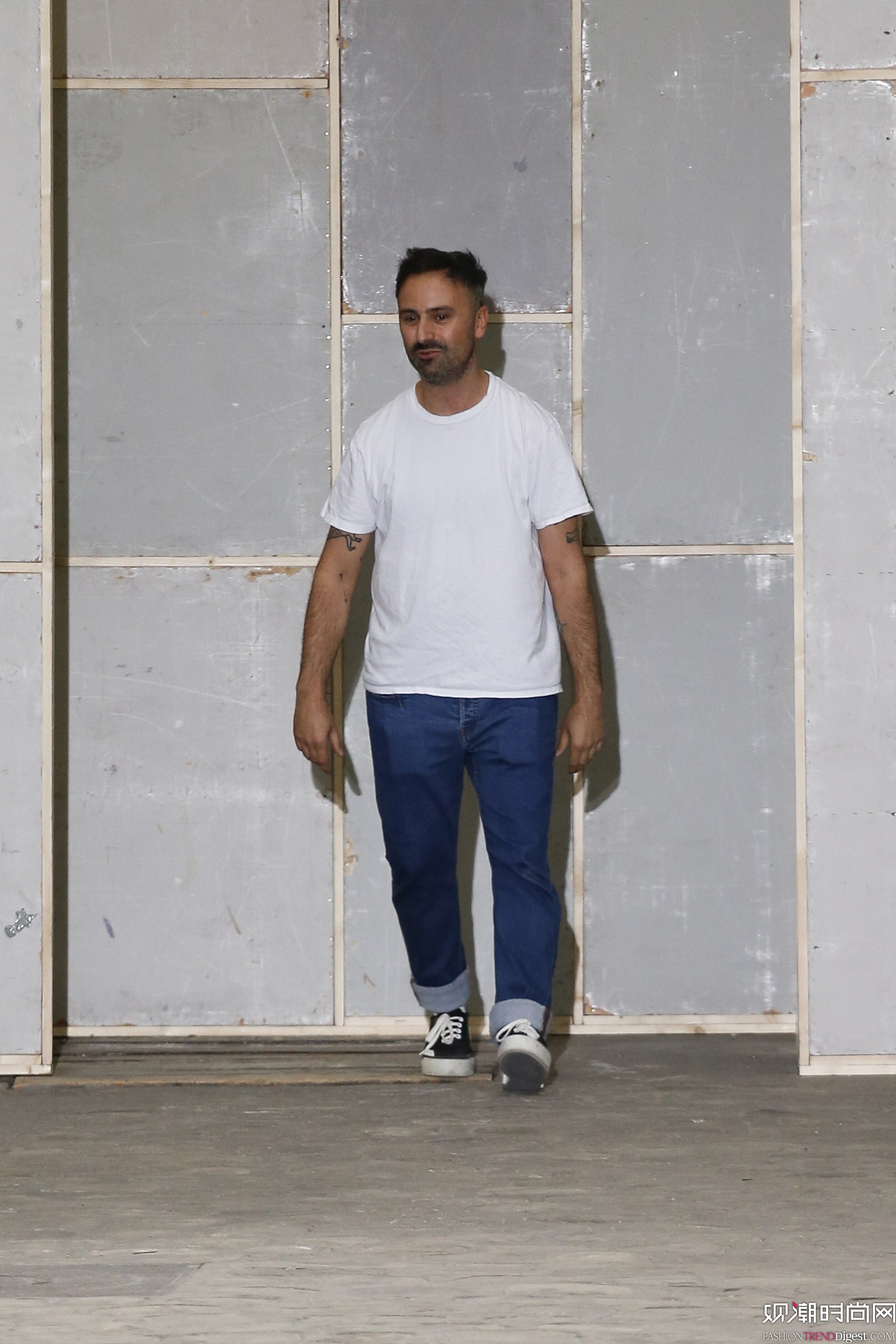 Julien David 2018ϵDƬ