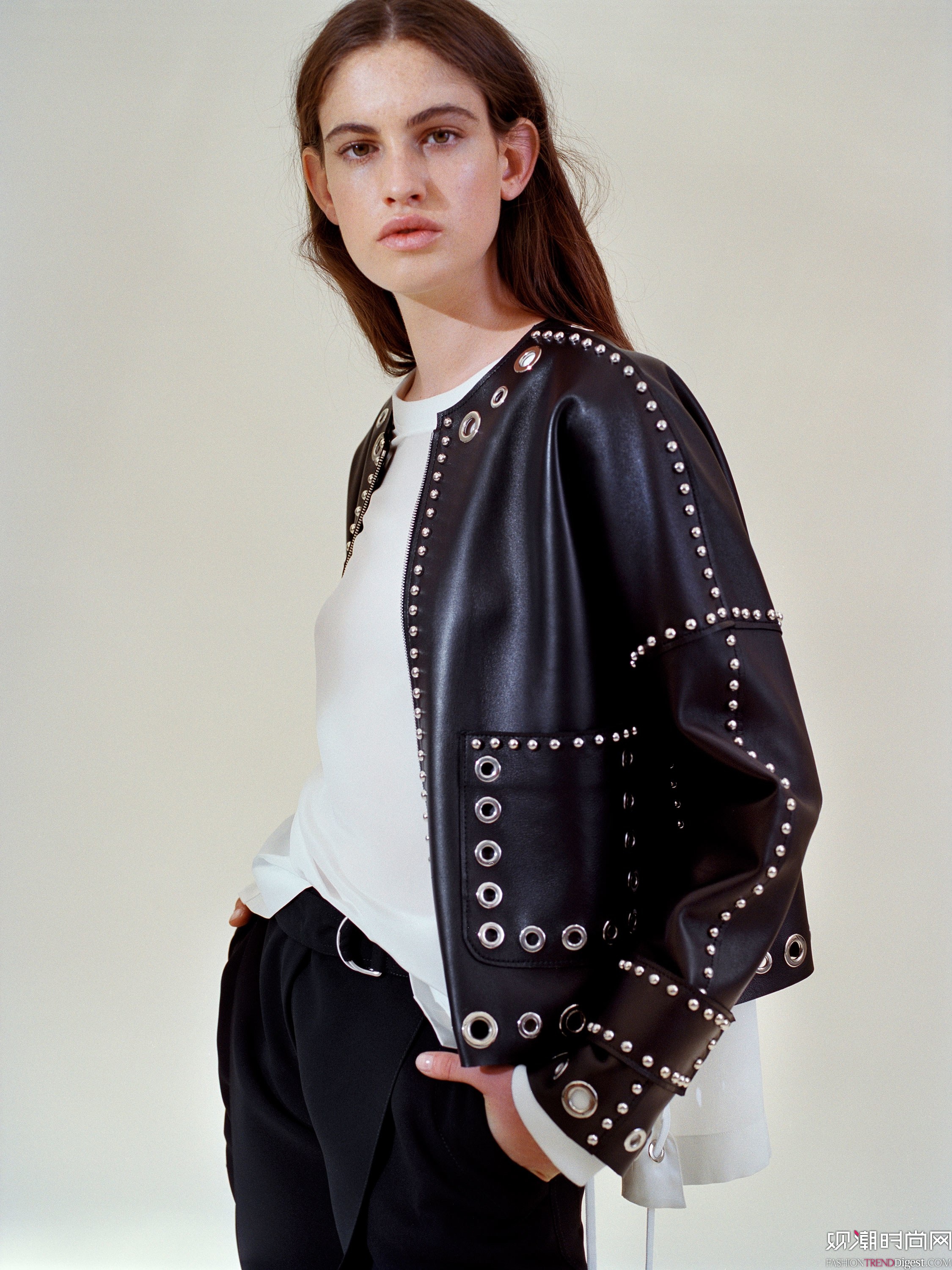 Barbara Bui 2018紺ϵLookBookDƬ