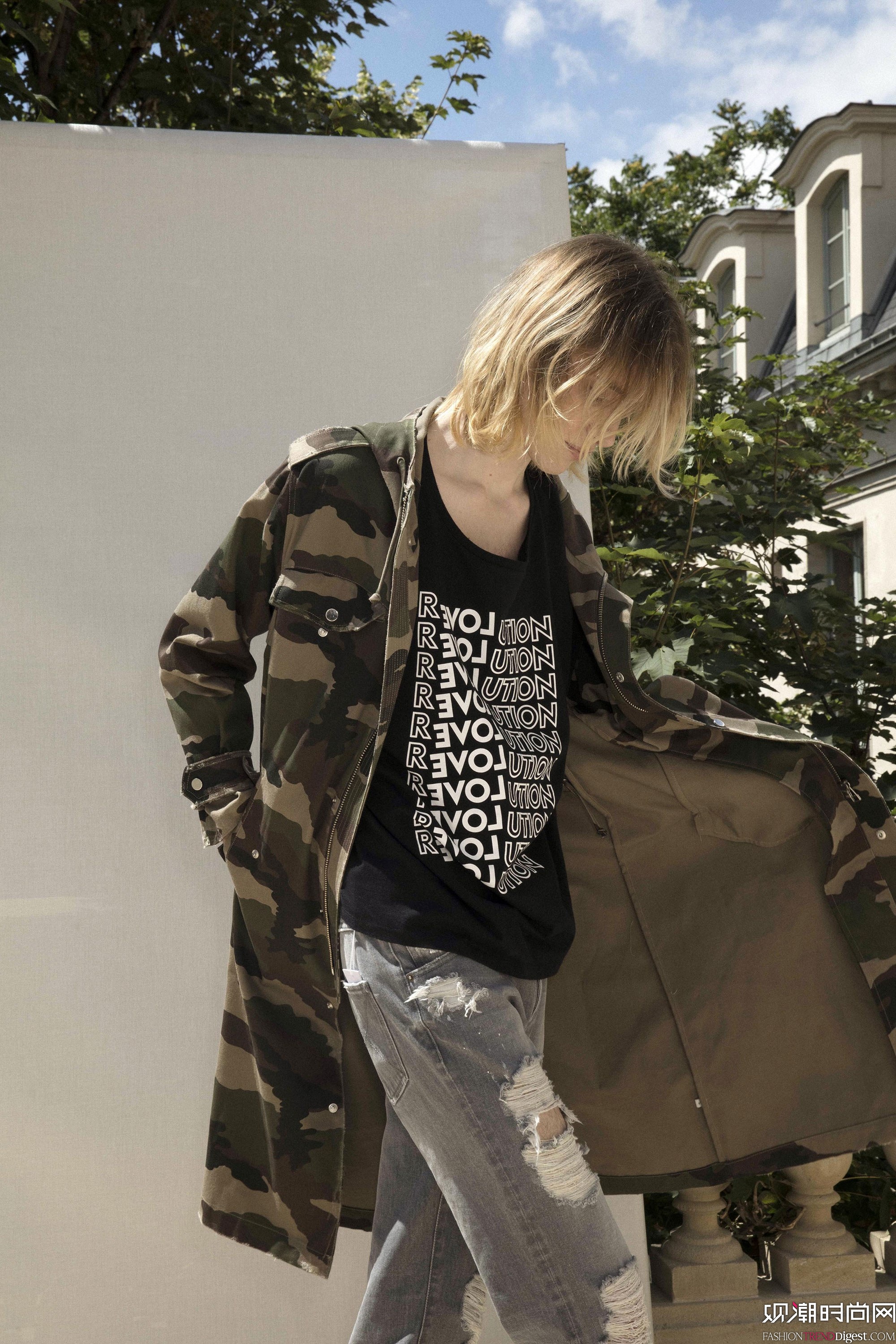 Each x Other 2018紺ϵlookbookDƬ