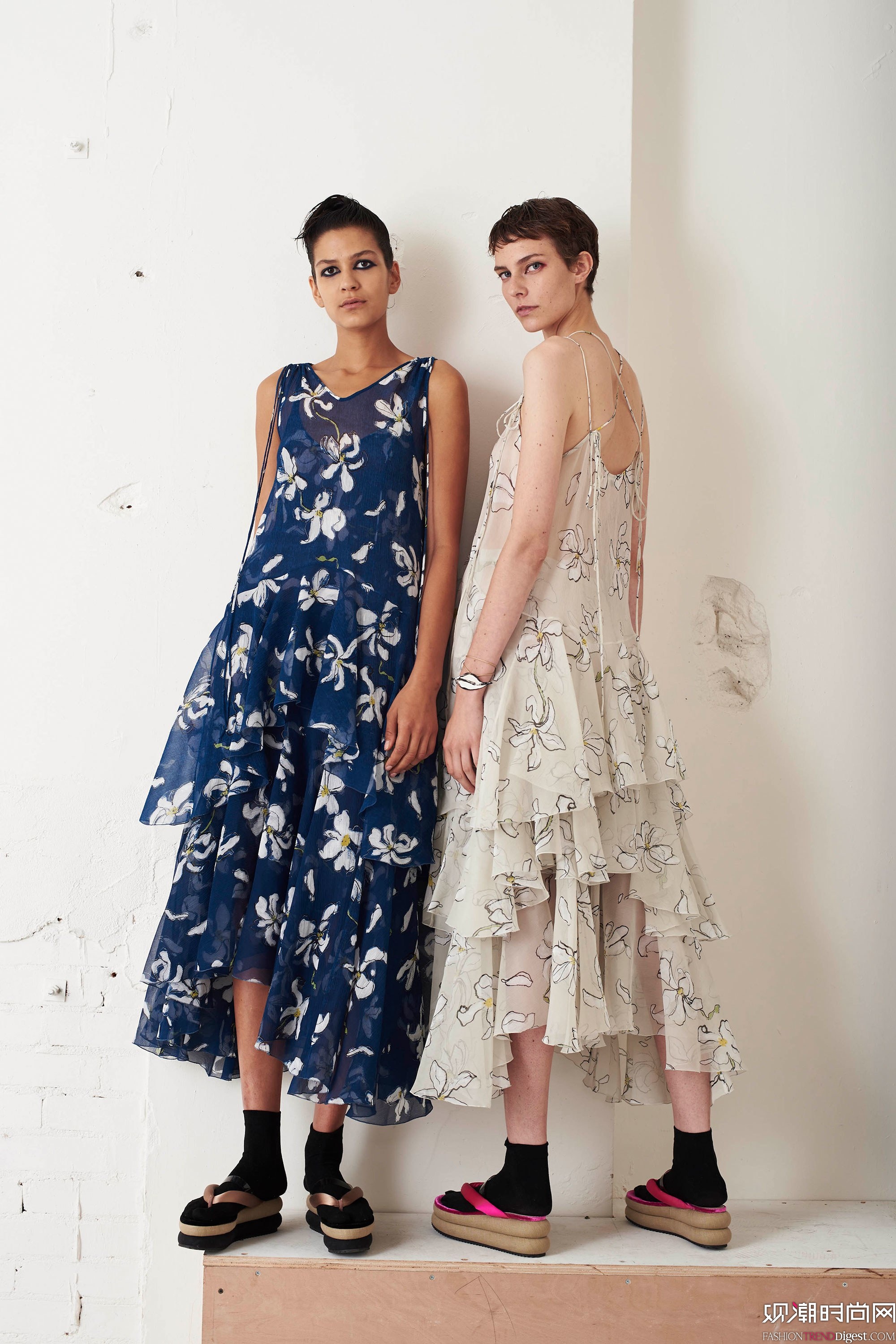 Isa Arfen 2018ϵl(wi)ookbookDƬ