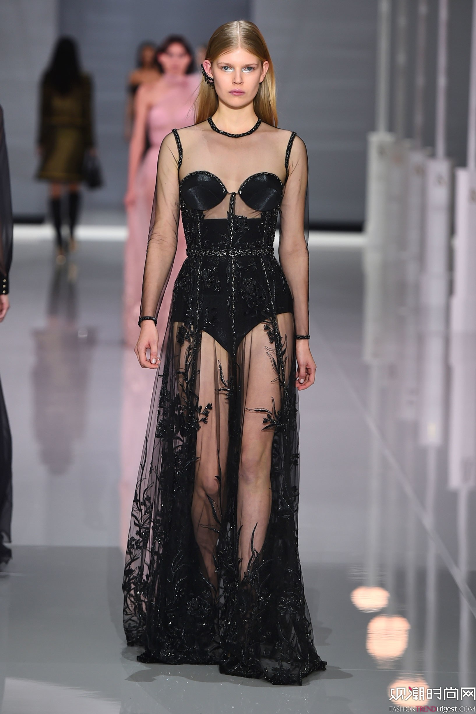 Ralph & Russo 2018ϵDƬ