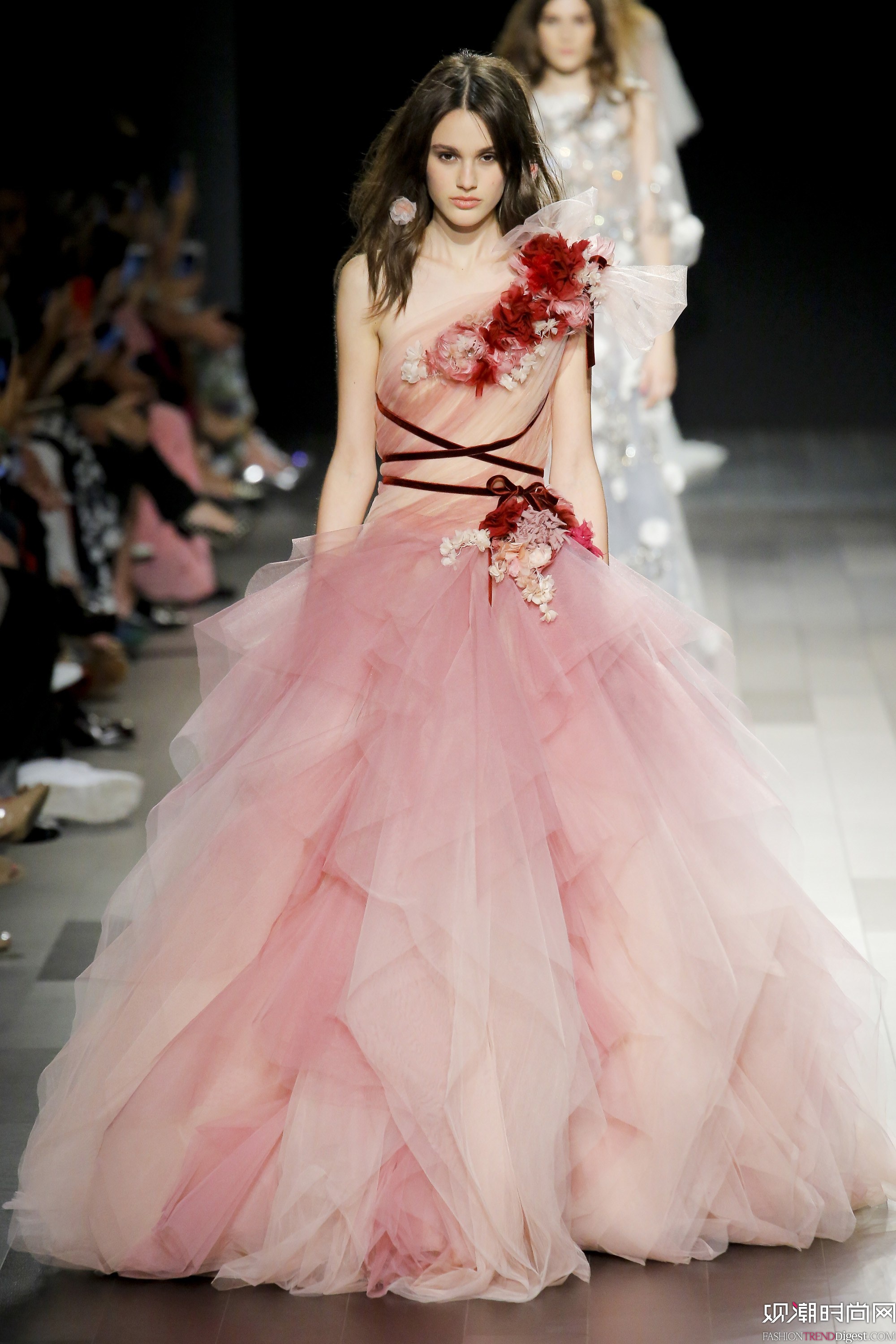 Marchesa 2018ϵ㳡ͼƬ