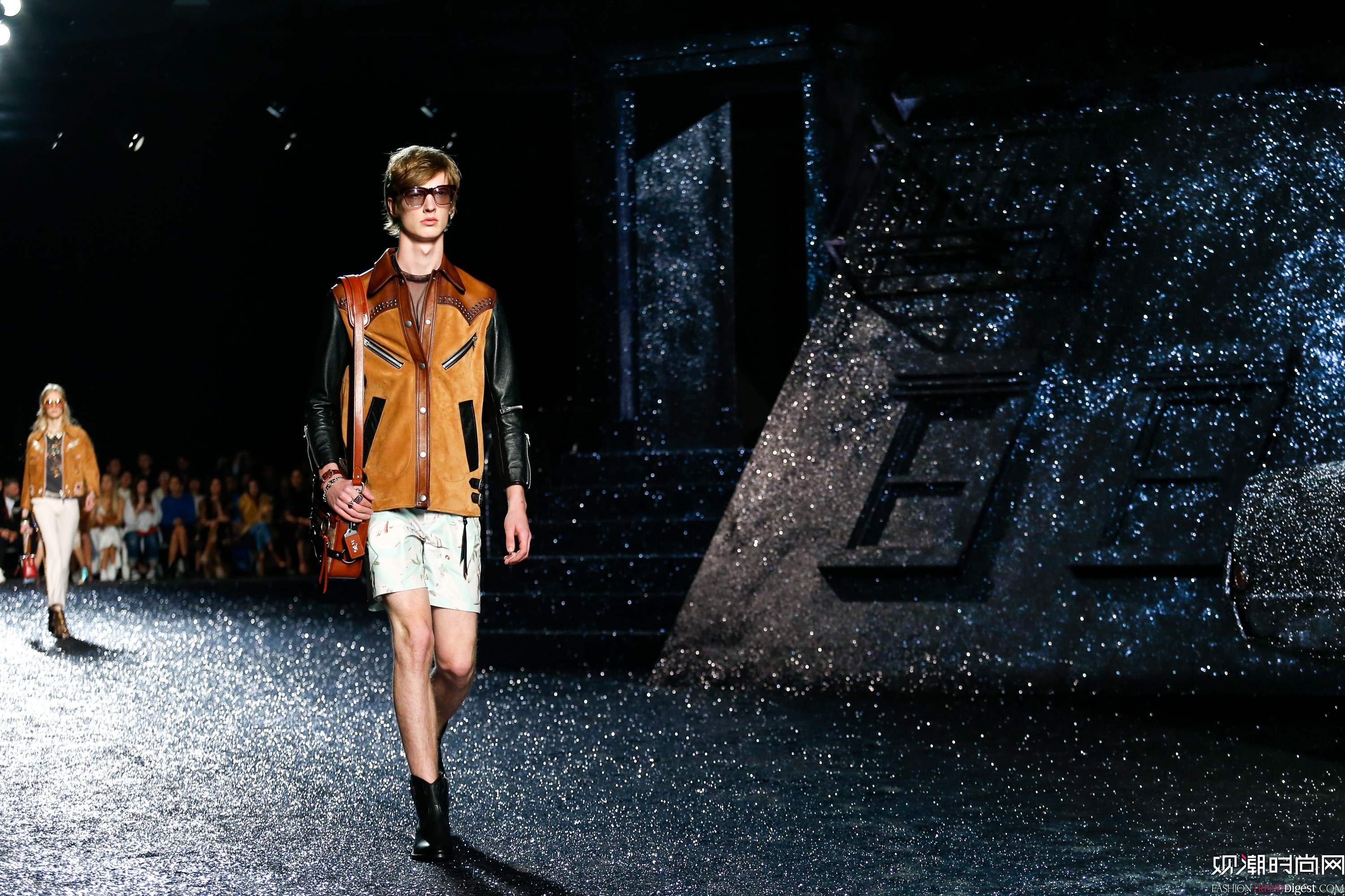 Coach 1941 2018ϵDƬ