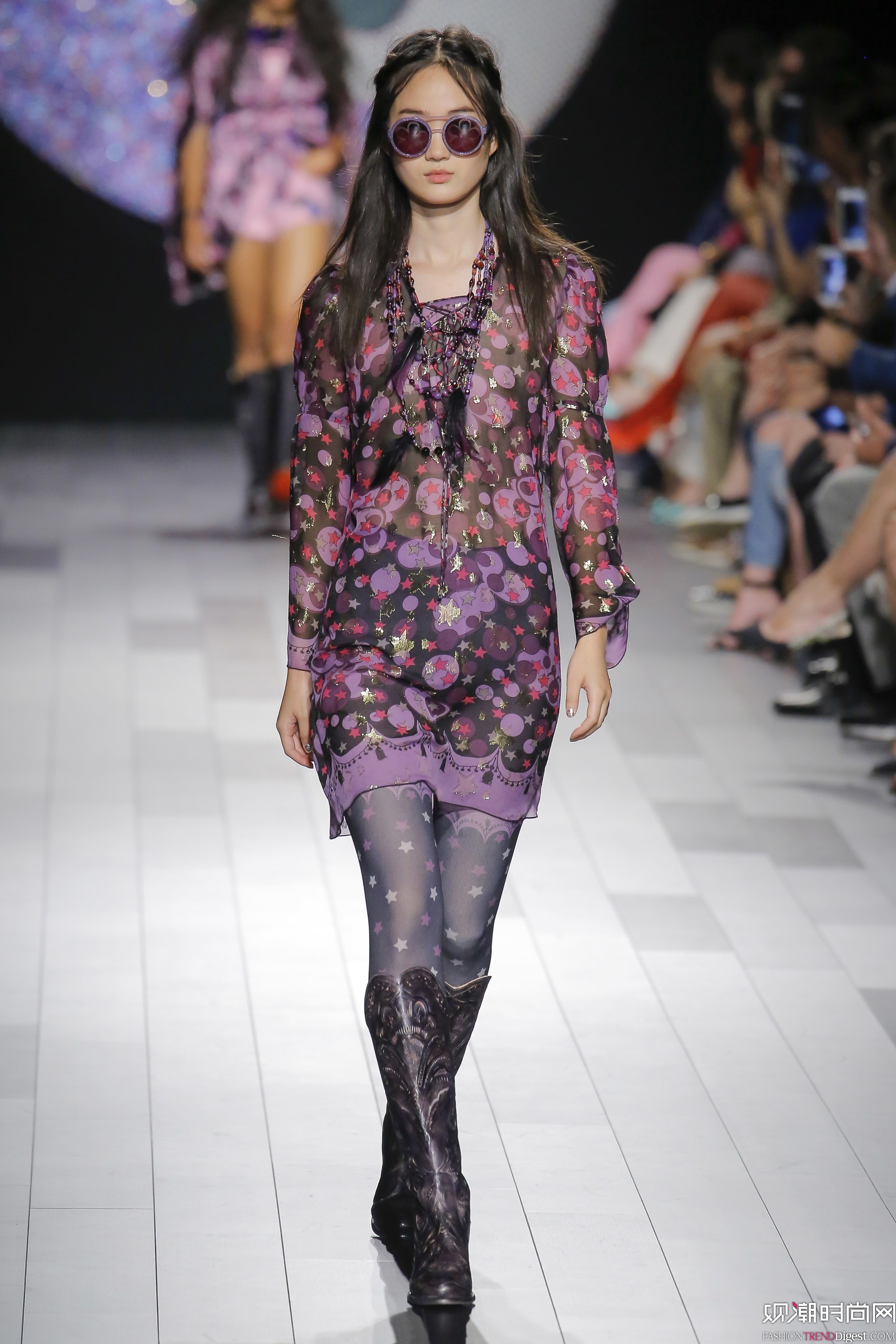 Anna Sui 2018ϵ㳡ͼƬ