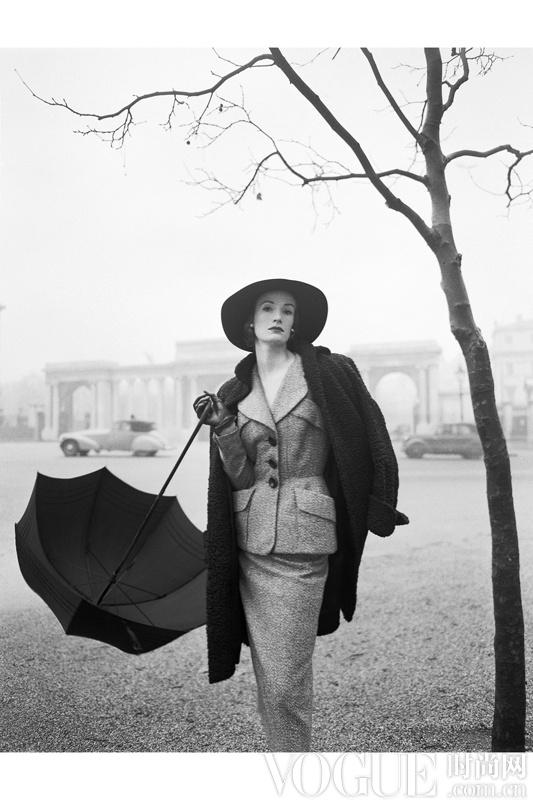 ¹@һǡ<br/><br>
Wenda ParkinsonһHardy AmiesbԓDƬl(f)1951Vogues־<br/><br>
DƬCorbis/? Norman Parkinson Ltd