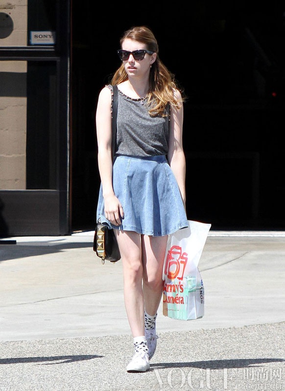 Emma Roberts in Topshop