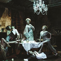 Vivienne Westwood ΪӢҰ