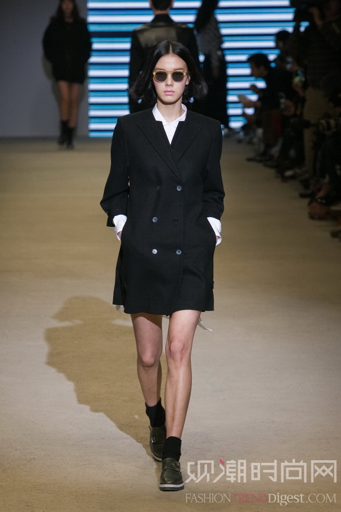 The Studio K 2014 Look BookDƬ