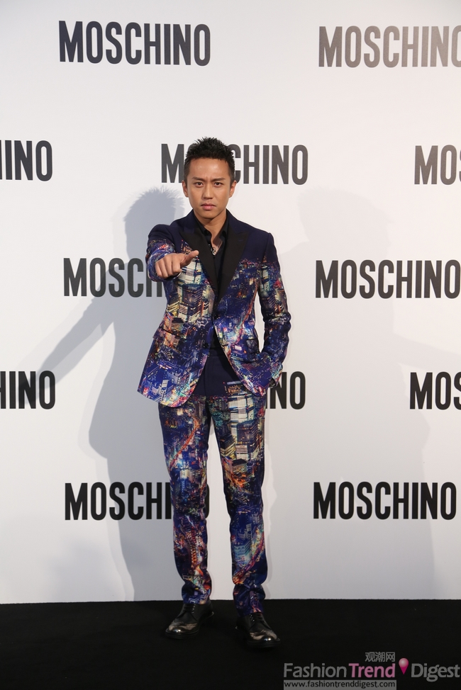 MOSCHINO ϺFashion Show ǼeDƬ