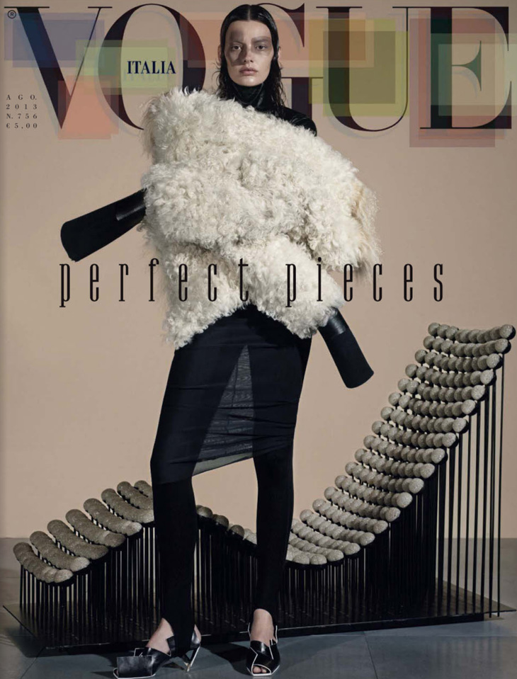 Amanda Murphy演绎意大利版《Vogue》2013年8月号时尚大片