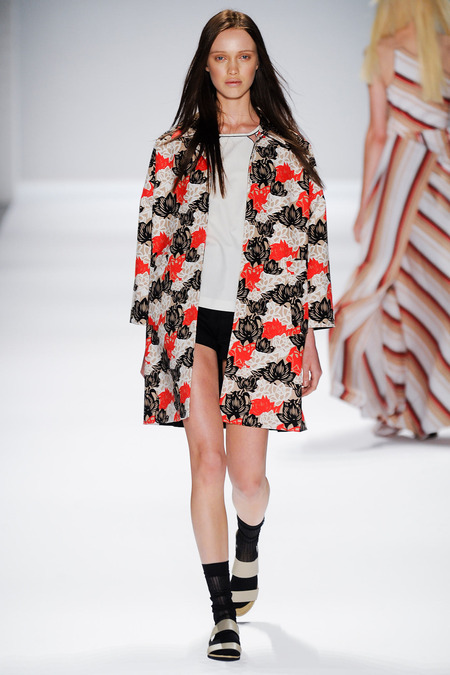 Vivienne Tam 2014ŦԼʱװ ŮװͼƬ