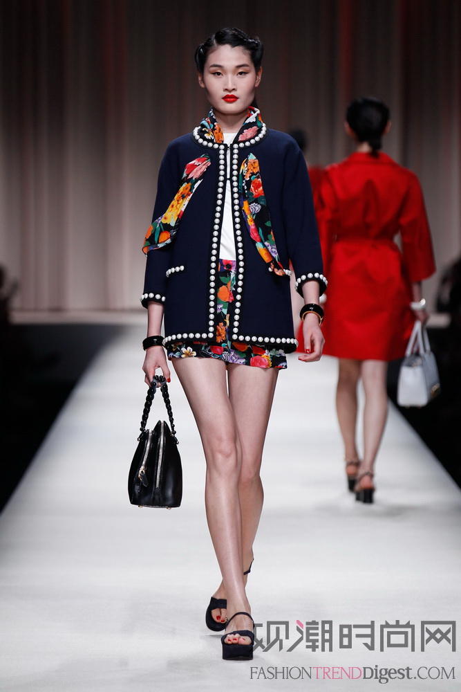 MOSCHINO 2014紺ϵиDƬ