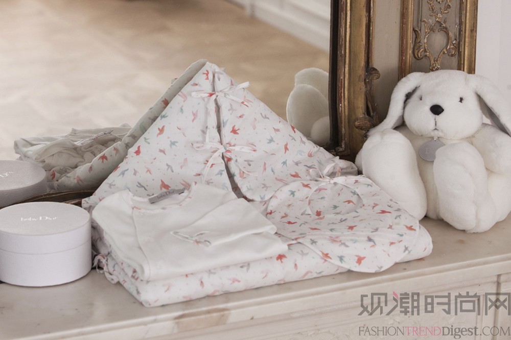 Baby Dior 2014 LOOKBOOKDƬ