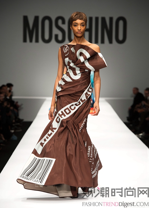 MOSCHINO 2014秋冬女装时装秀