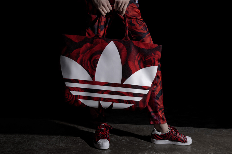 Adidas Originals Red Clash 女装系列