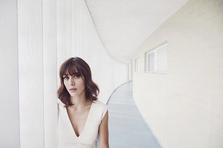 Lizzy CaplanMalibu Magazine201512·־ƬͼƬ