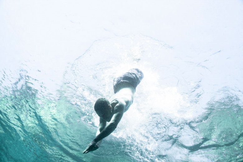 Outlier 2015ϵиDƬ
