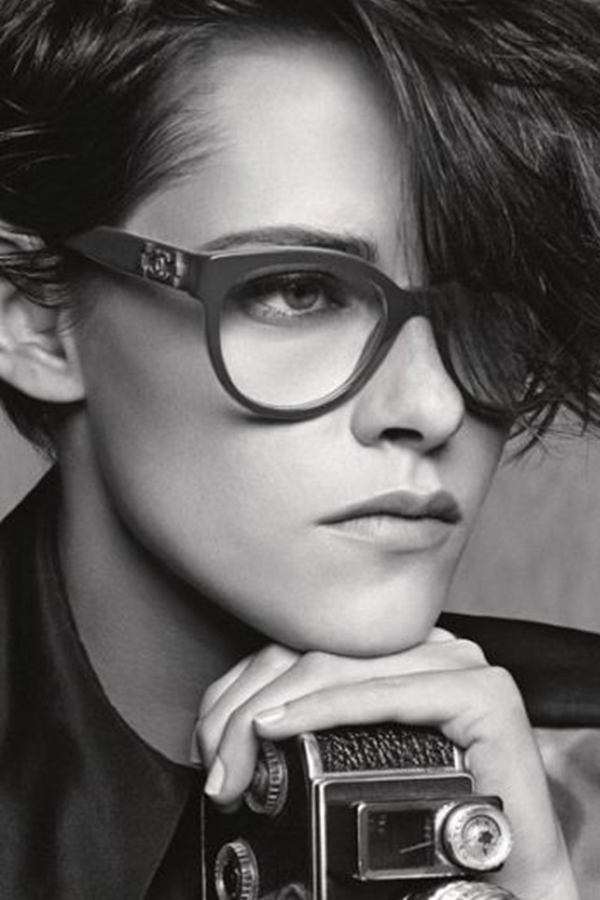 Kristen Stewart演绎Chanel 2015春夏系列眼镜广告