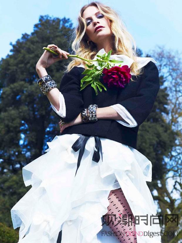 Poppy Delevingne̩桶LOfficiel20158¿ͼƬ