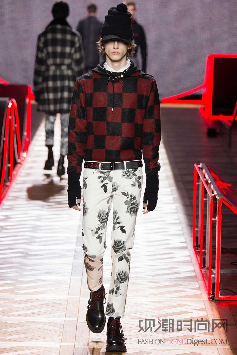 Dior Homme 2016�ﶬϵ�а���ʱװ�ܸ���ͼƬ