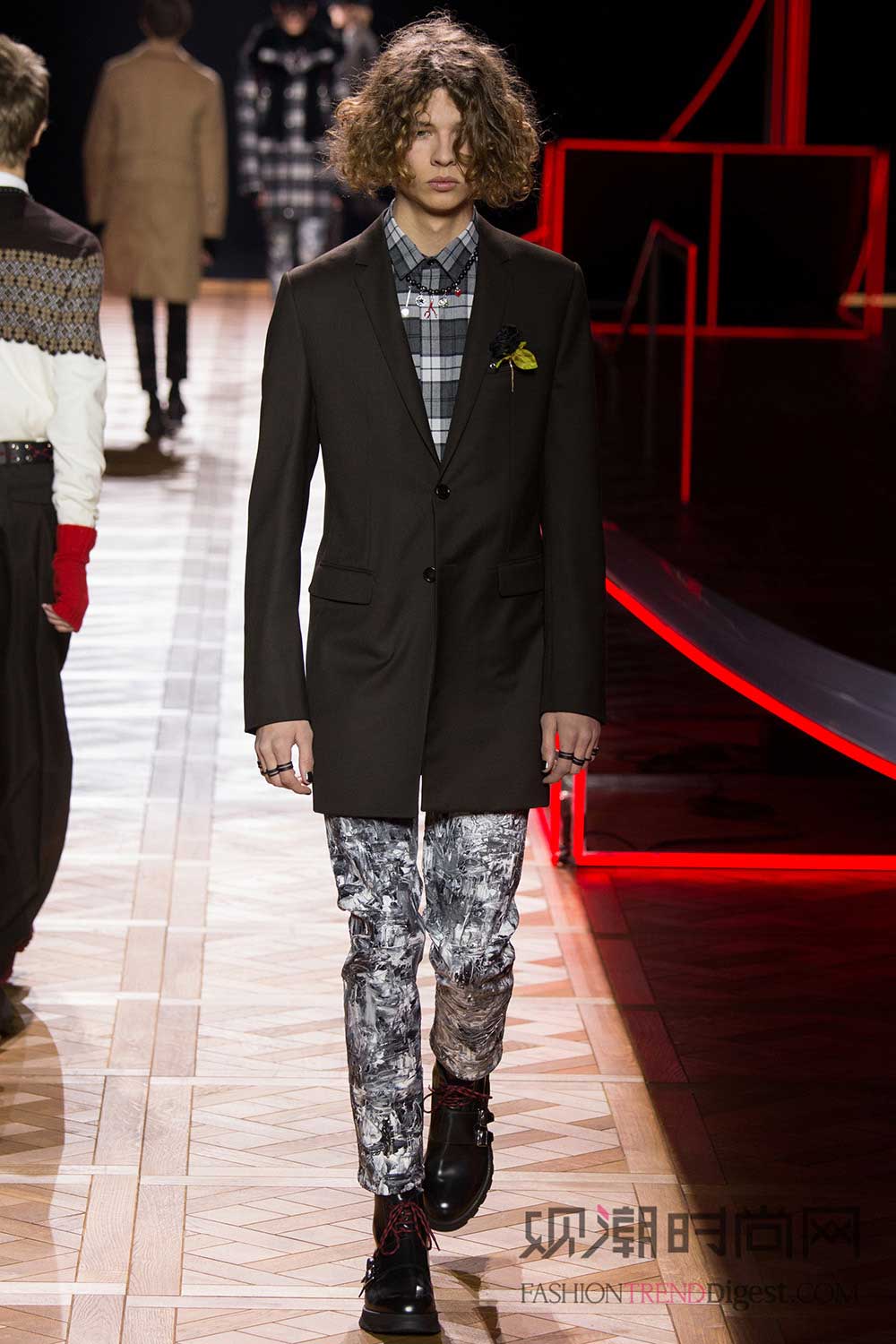 Dior Homme 2016�ﶬϵ�а���ʱװ�ܸ���ͼƬ