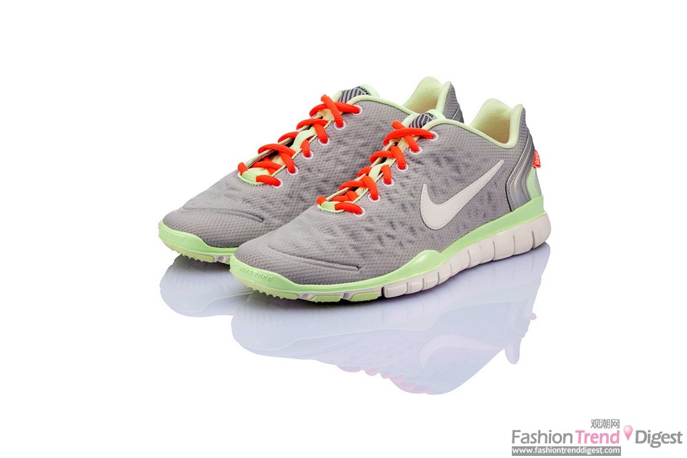 NIKE FREE TR FIT 2 SHIELD,建议零售价RMB 869,2012年10月上市