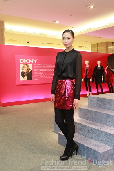 DKNY 2013早春度假系列北京新光天地创意展