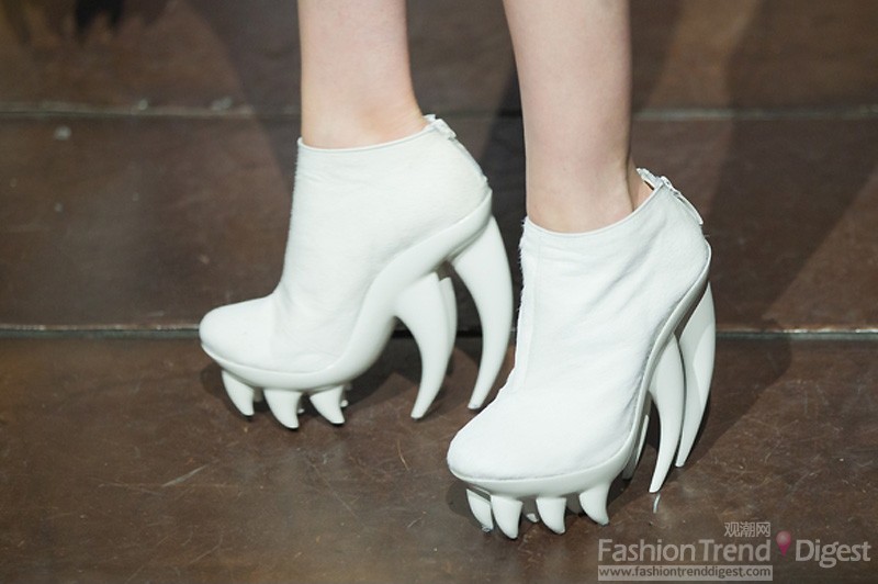 Iris van Herpen shoes