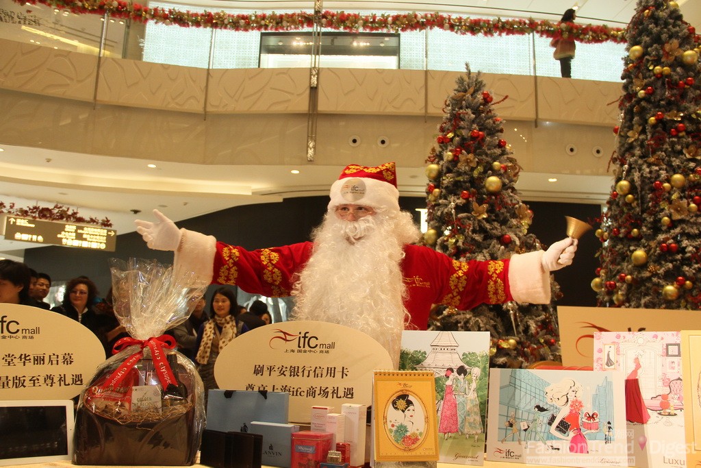 上海ifc商场 北欧童话王国妆点奇幻圣诞