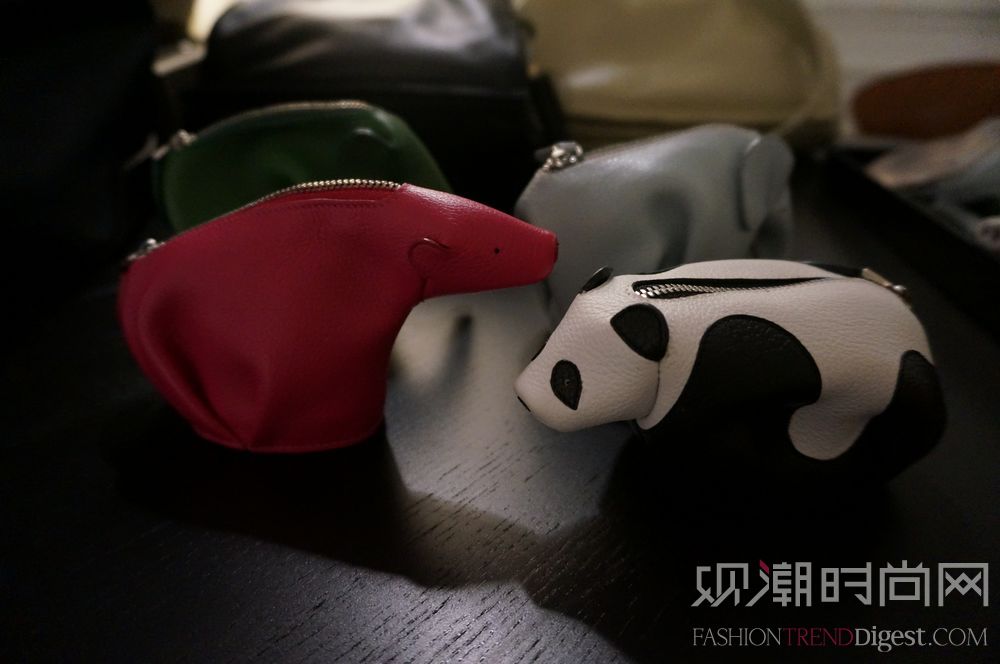 LOEWE SS14 SKIN皮膚