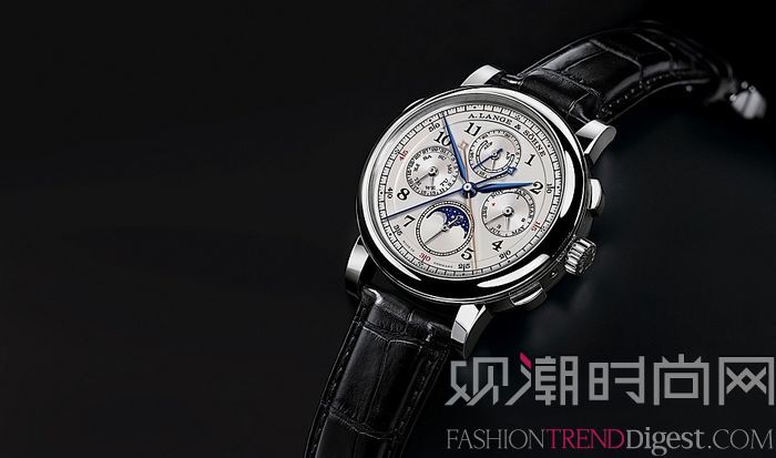 伟大传统的沿袭：1815 RATTRAPANTE PERPETUAL  CALENDAR