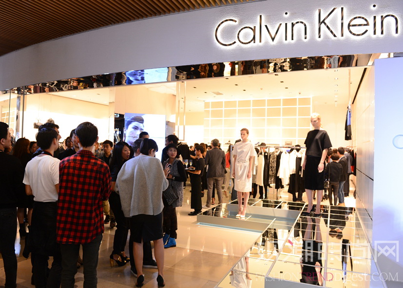 Calvin Klein platinum label 旗舰店在中国上海静安嘉里中心开幕