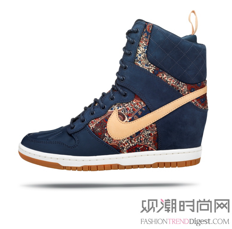 Nike X Liberty Collection冬季佩斯利印花系列运动鞋