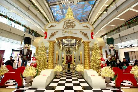 上海ifc商场 耀目闪烁欧陆城堡 启航圣诞童话之旅