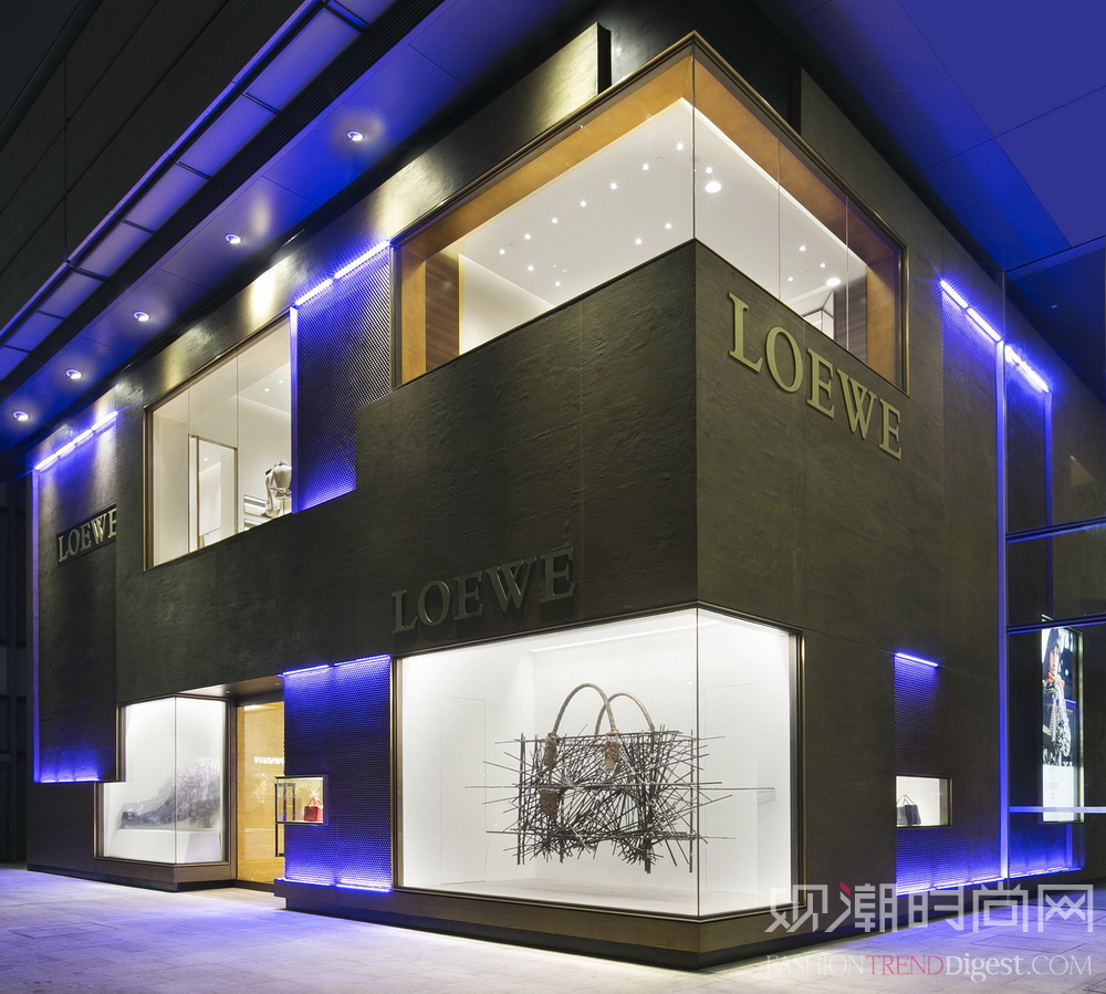 LOEWE静安嘉里中心旗舰店盛大开幕