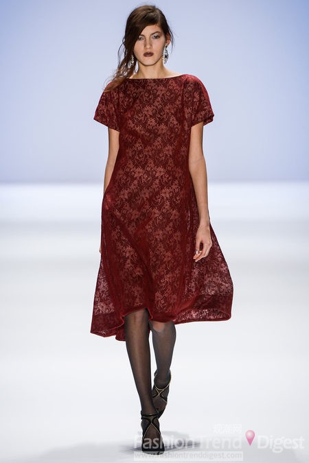 Tadashi Shoji