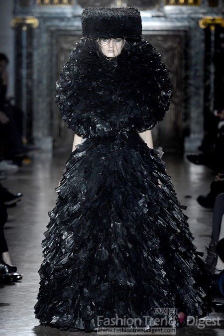 Gareth Pugh2013秋冬巴黎时装周