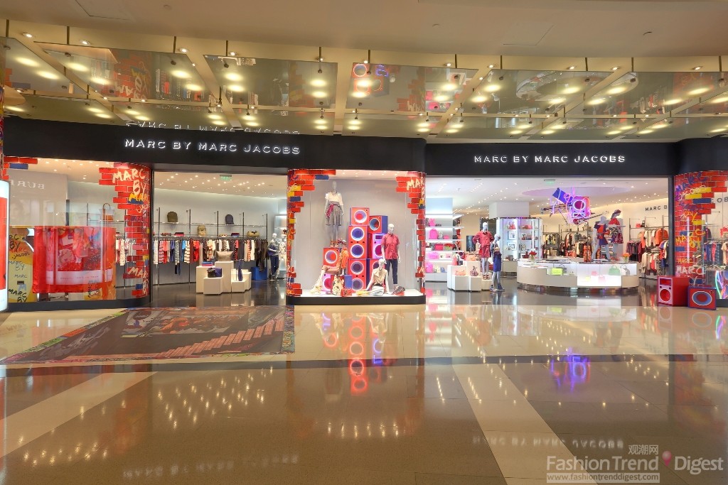 MARC by MARC JACOBS來福士旗艦店炫彩登場