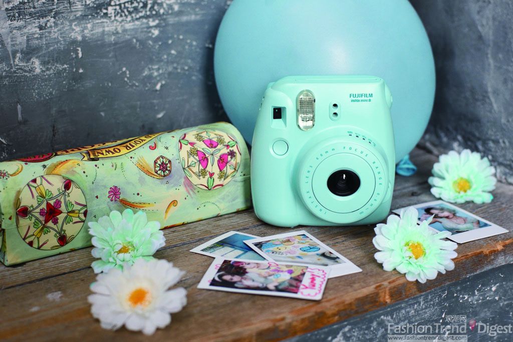 一次成像相机趣奇Checky Instax Mini 8荣膺2013红点奖产品设计奖