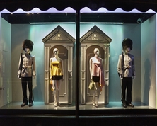 Dior伦敦哈罗德百货主题活动