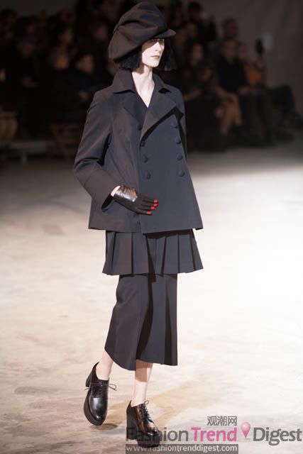 Yohji Yamamoto 2013秋冬系列是一场没有主题的时装秀