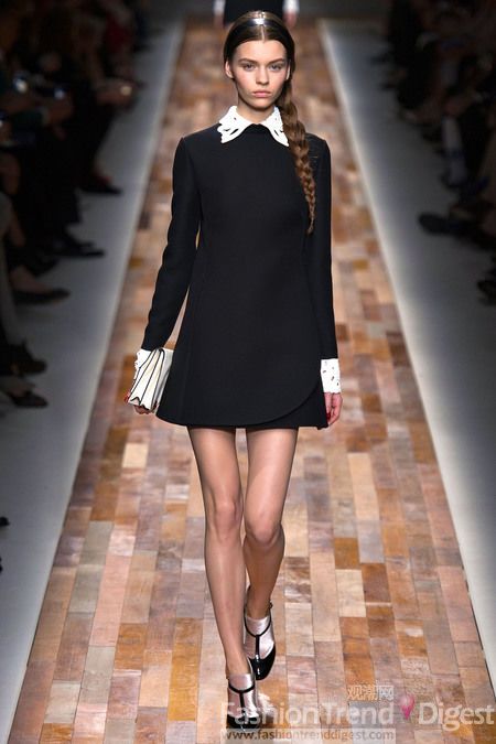 Valentino 2013秋冬巴黎时装周秀场图片