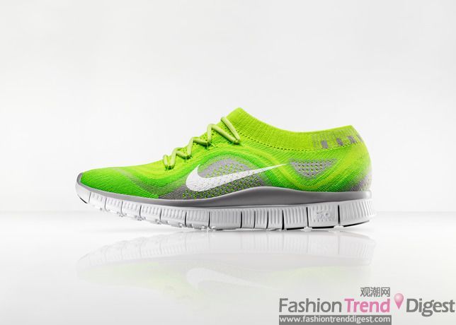 全新跑鞋Nike Free Flyknit——袜子般贴合