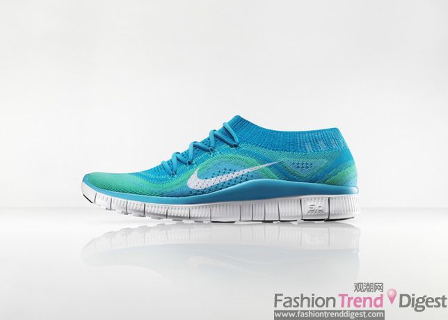 全新跑鞋Nike Free Flyknit——袜子般贴合