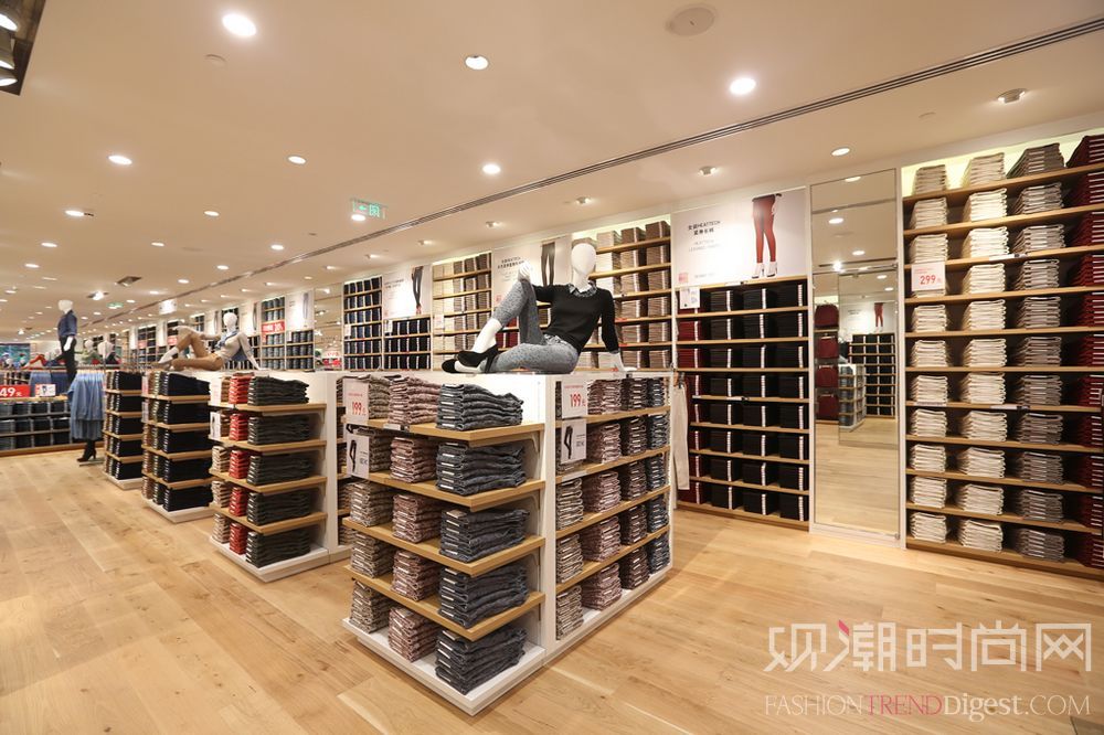 UNIQLO SHANGHAI[优衣库上海]最大、最新全球旗舰店举办盛大开业