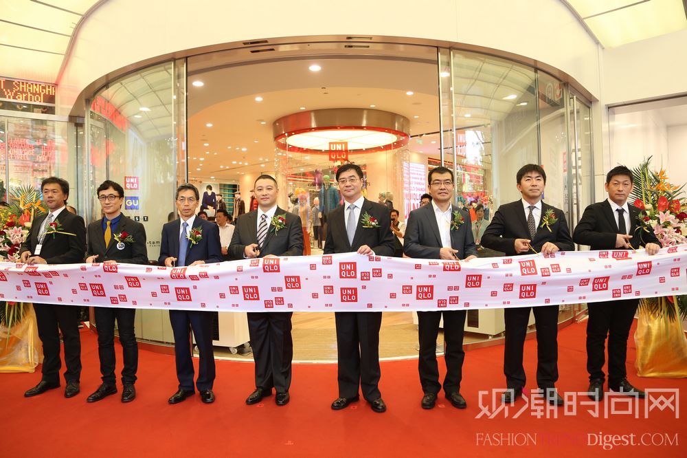 UNIQLO SHANGHAI[优衣库上海]最大、最新全球旗舰店盛大开业
