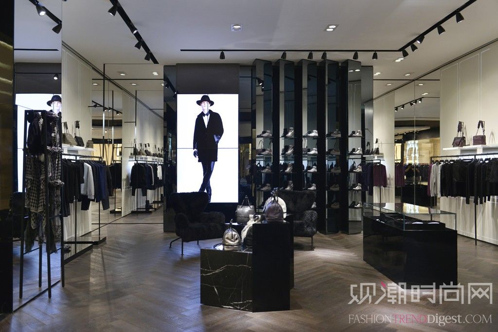 Karl Lagerfeld品牌全面进驻中国市场 开设多家店铺