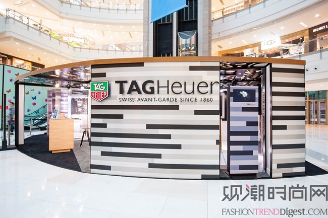 TAG HEUER杰克豪雅时...