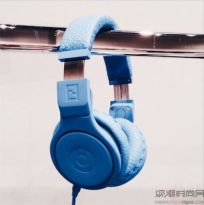 Fendi与Beats by Dre合作皮革耳机
