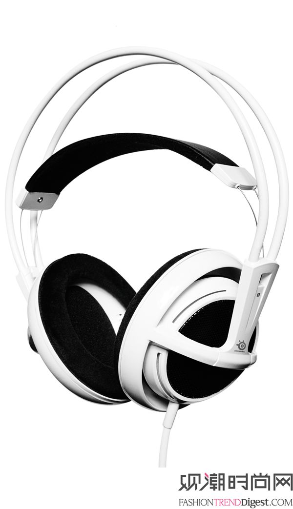 十载革新 典范之音 SteelSeries赛睿西伯利亚全系耳机引领装备风尚